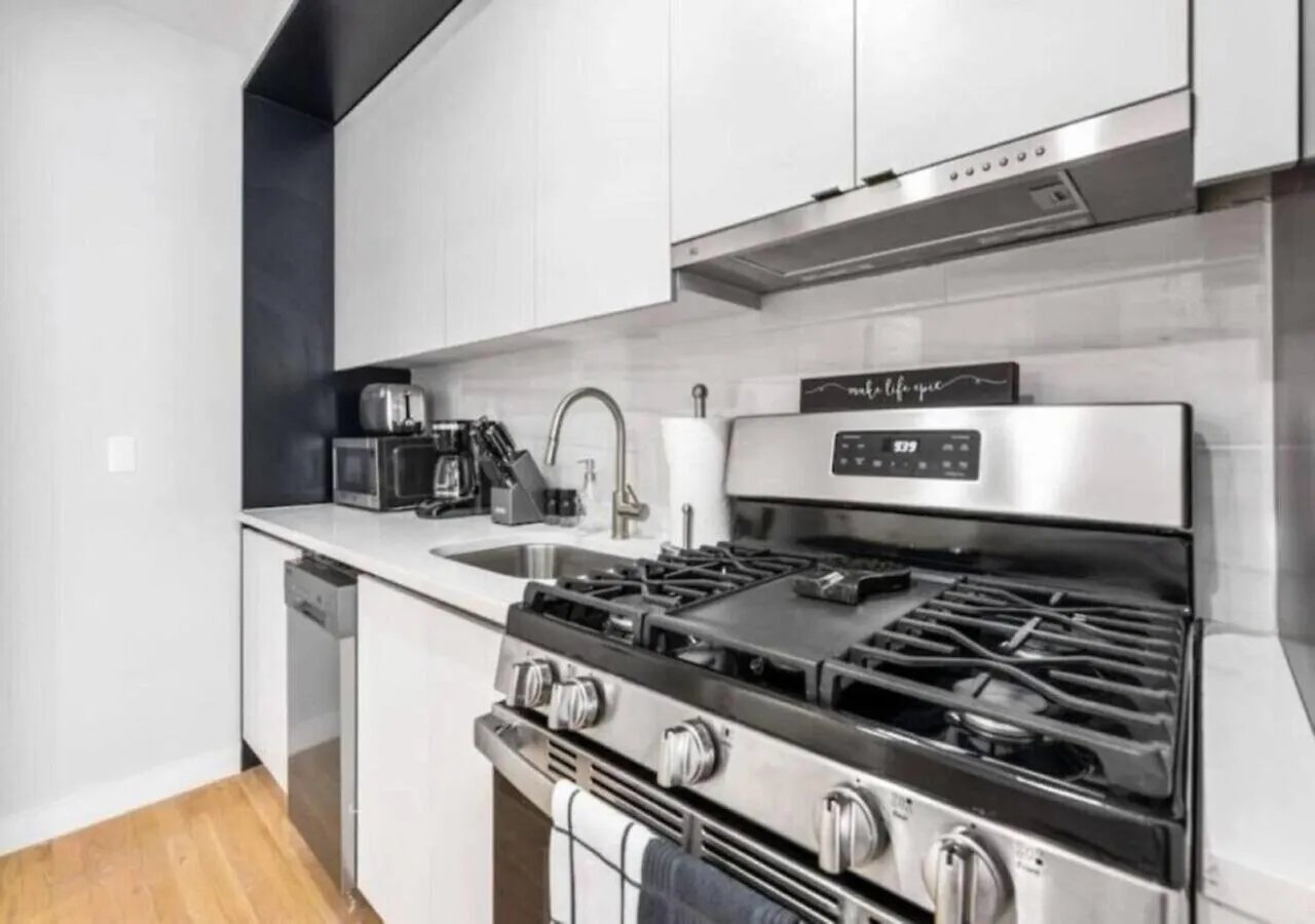 Stylish Studio Apartment At Ues New York
